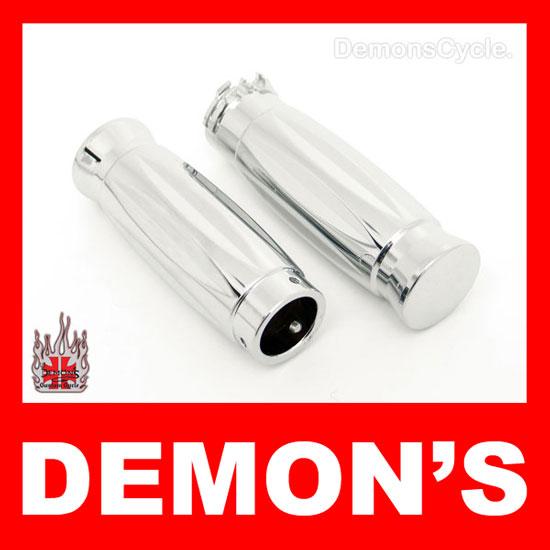 Chrome Billet Hand Grips Set (V-Groove) for Harley-Davidson Handlebars V Groove Grips 3593 Image 