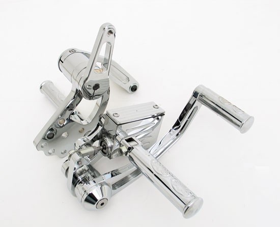 Chrome Billet Forward Controls for Harley Big Twins 70-99 SKULL